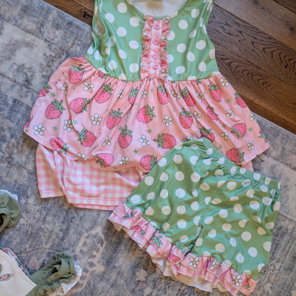 -Green and Pink Set